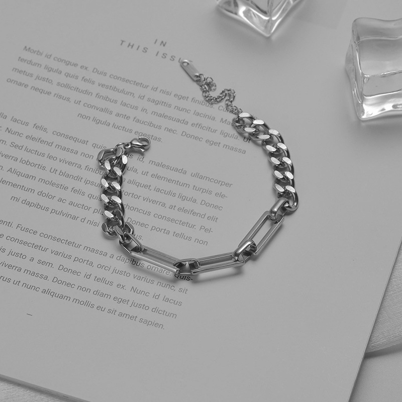 Vòng Tay Dây Xích Bằng Thép Titan Một Lớp Phong Cách Hip hop Đơn Giản Thời Trang Cho Nữ