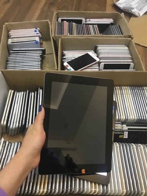 Máy tính bảng Ipad 3 máy 16gb.only wifi/3G wifi new98-99% | BigBuy360 - bigbuy360.vn