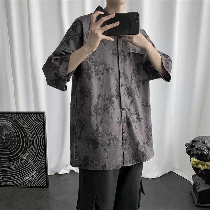 Youthful Korean style short-sleeve color shirt for men