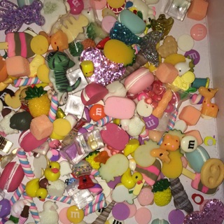 Charm giá rẻ