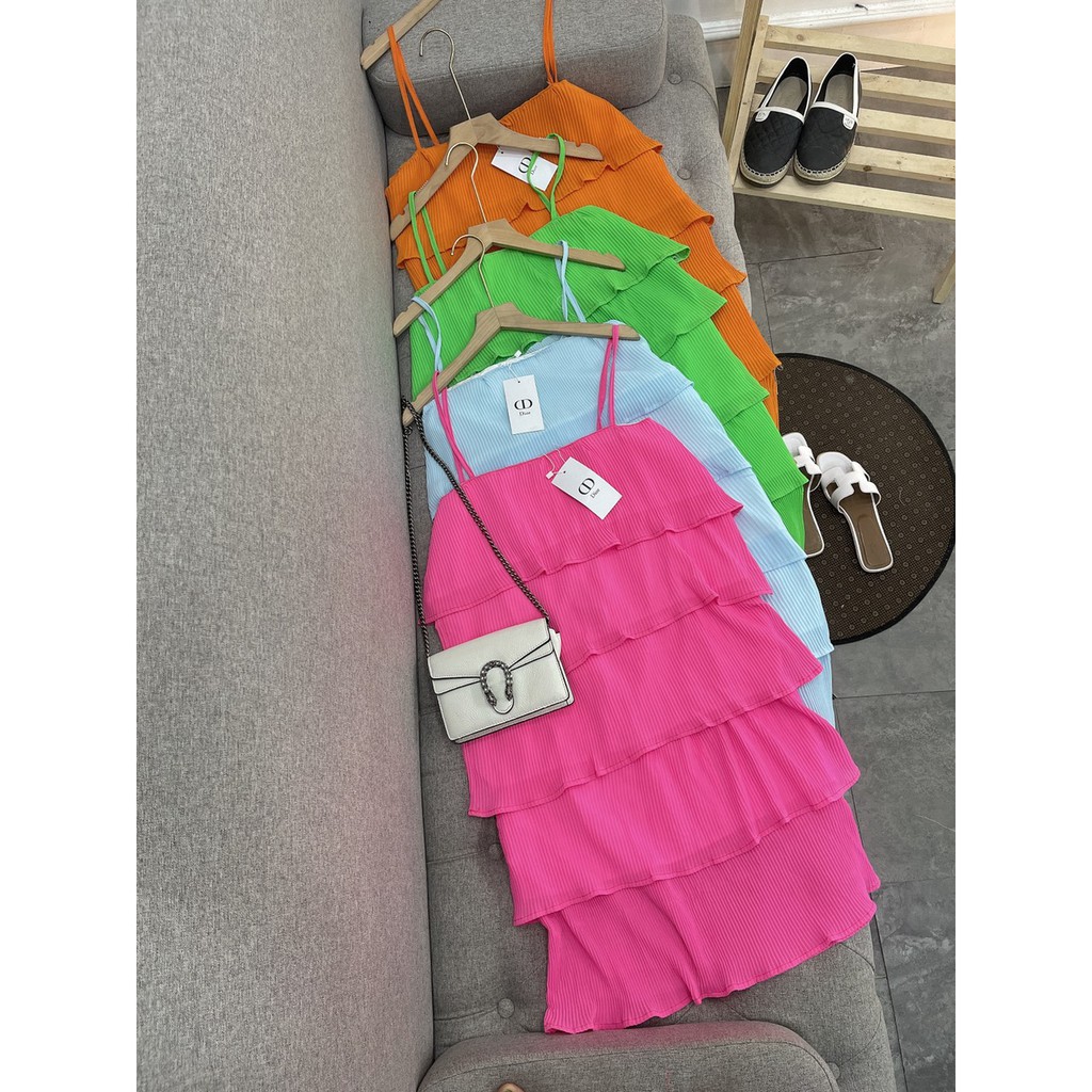 Đầm Maxi Dập Li 5 Tầng 2 Dây Cực Hót | BigBuy360 - bigbuy360.vn