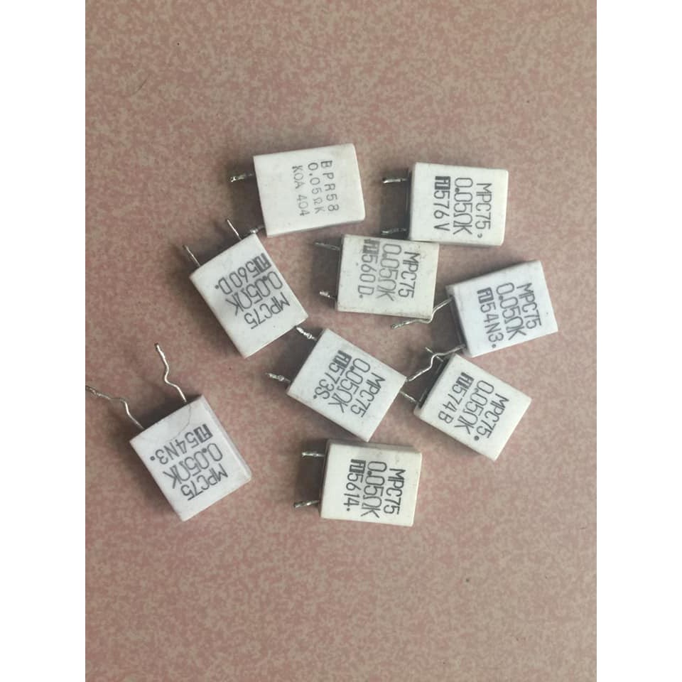 Điện trở công suất 5w 0.05 Ohm set 15 con