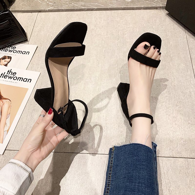 Giày sandal cao gót big size nữ 40 41 42 quai ngang thời trang gót vuông mũi vuông cao  7 phân
