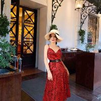 Đầm kẻ caro