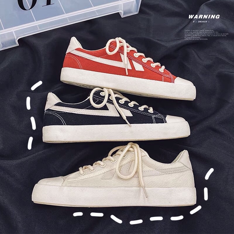 Giày thể thao - HL Store Mang phong cách trẻ trung mới đến cho bạn