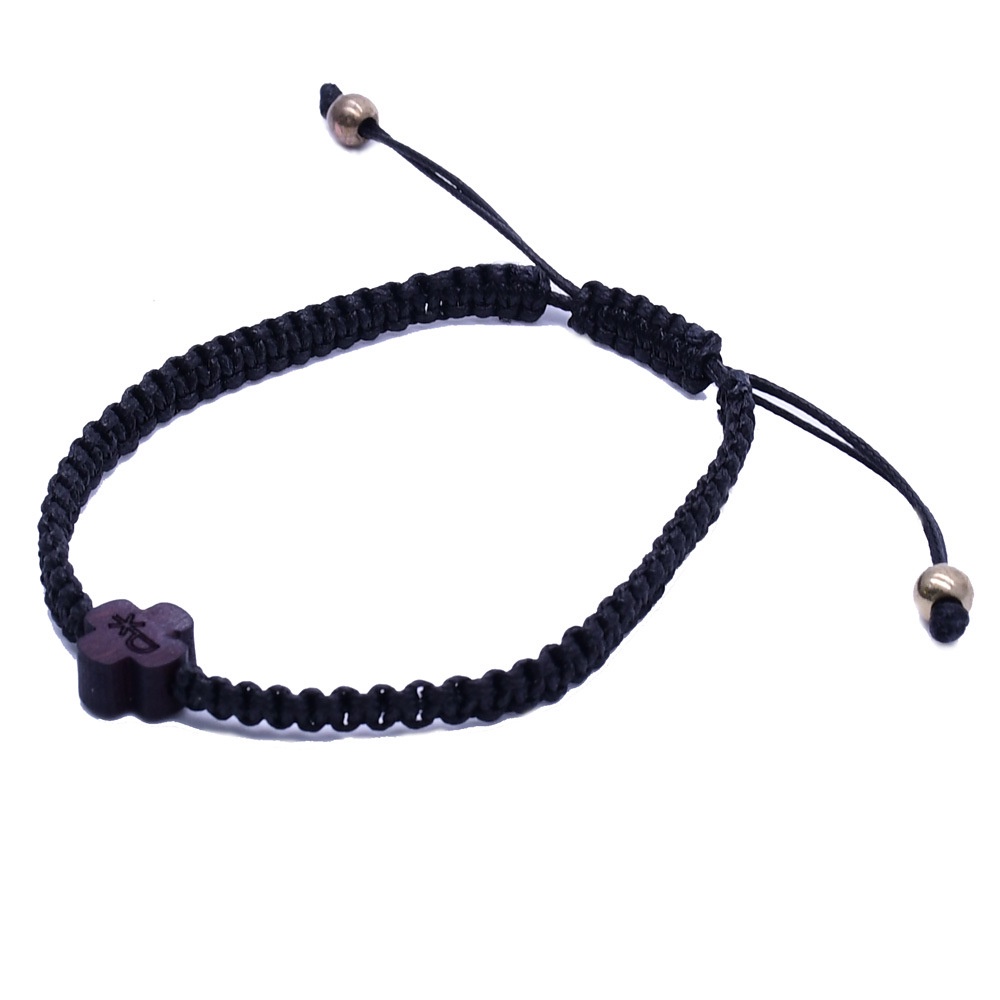 Vòng tay Công Giáo làm bằng dây thừng và gỗ hình thánh giá