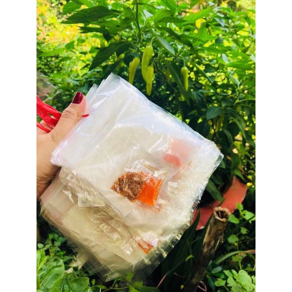 Bánh tráng cuốn tương ớt muối Tây Ninh - 1 xâu bánh tráng