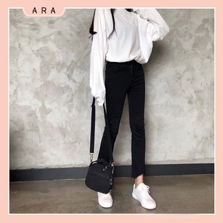 Quần bò ống loe rách gấu