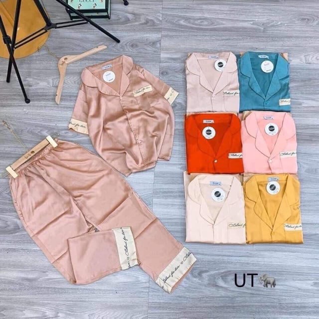 Bộ pijama chất Satin lụa đẹp, tay ngắn quần dài có túi