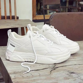 Giày Sneaker Nữ Viền Chữ