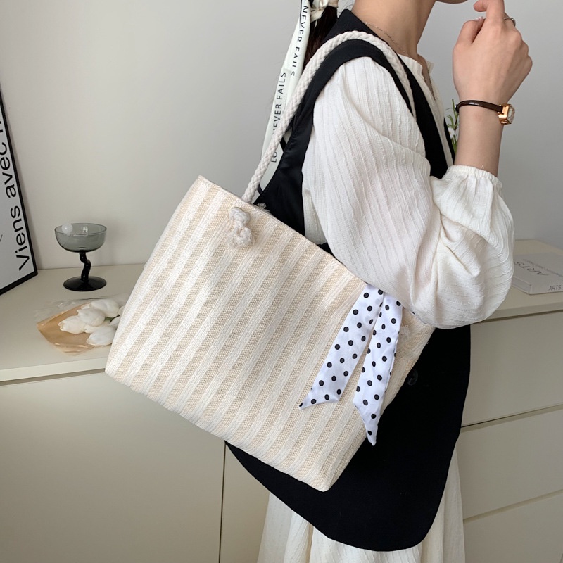 Túi Xách Đan Lát Thời Trang Nữ Tính