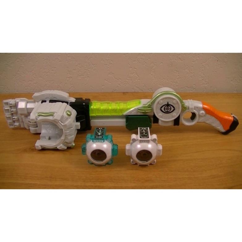 Đồ chơi siêu nhân Ghost Necrom Dx GanGun Catcher