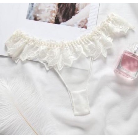 Quần Lót Ren Lọt Khe Gợi Cảm Cho Nữ