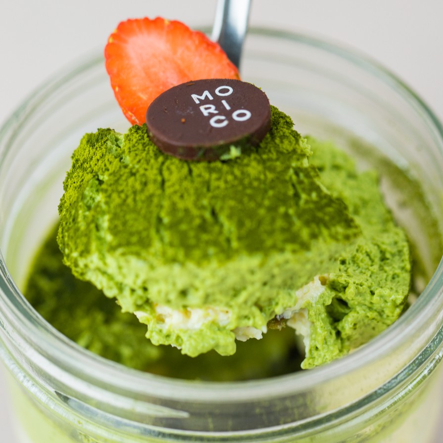 Bánh trà xanh Matcha, đậu đỏ dạng mousse