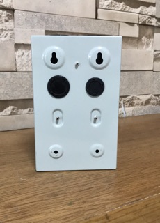 Tủ điện sắt âm tường gắn CB sino 2 module (xám)