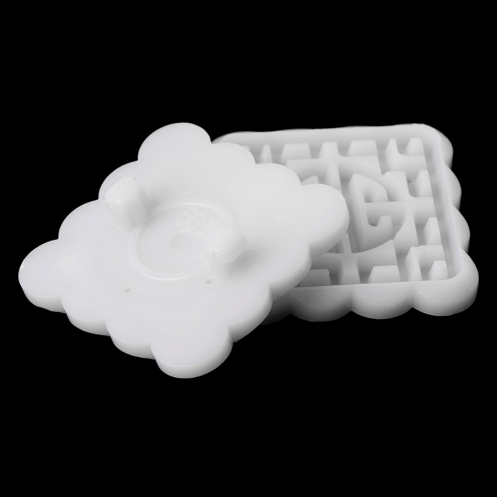 Khuôn làm bánh trung thu tiện lợi