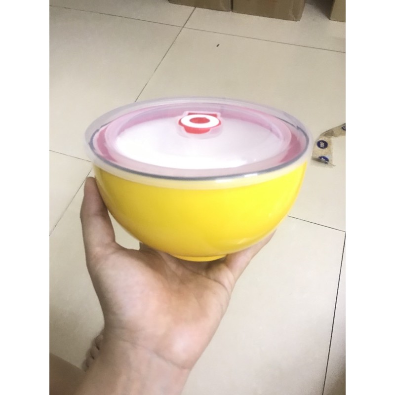 BÁT Ô TÔ CÓ NẮP ĐẬY QUAY ĐƯỢC LÒ VI SÓNG