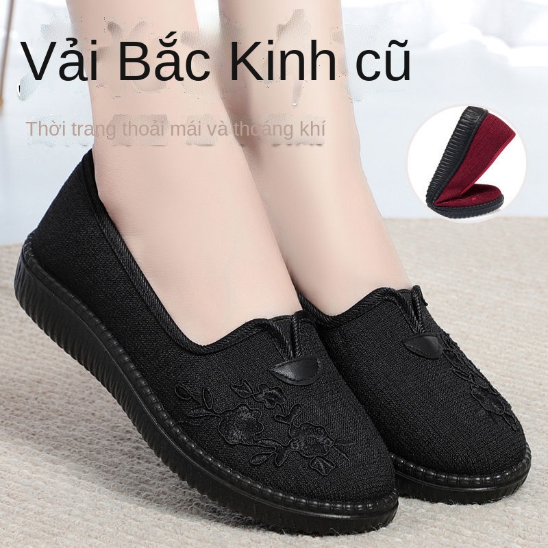 Giày bà già đế mềm chống trơn trượt, giày bà già xuân thu