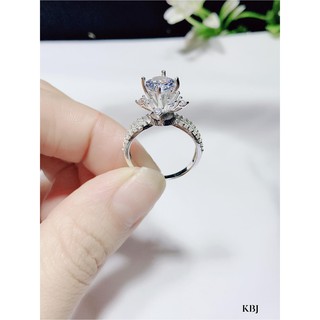 NHẪN HOA BẠC ĐÁ CAO LẤP LÁNH