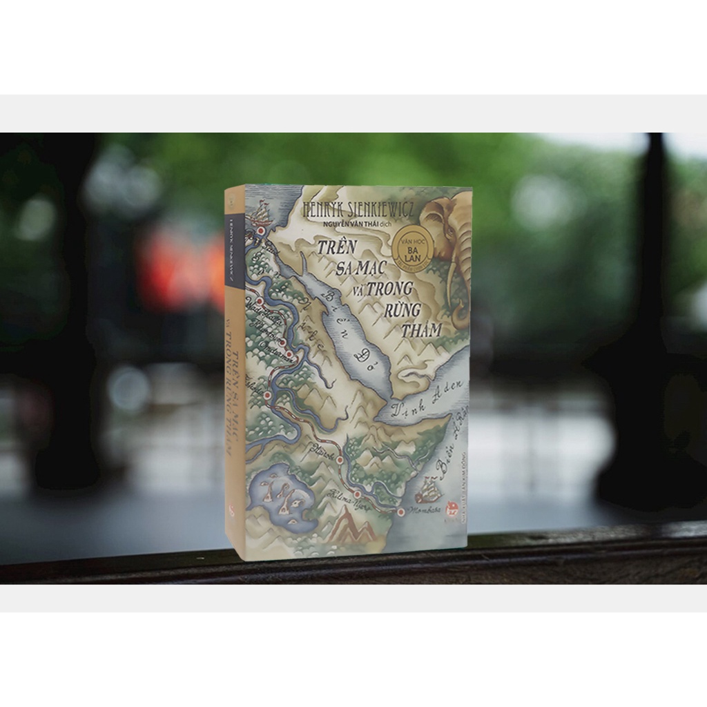 Sách - Trên Sa Mạc Và Trong Rừng Thẳm