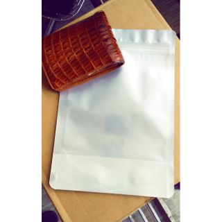 1kg Túi zip đáy đứng 1 mặt bạc, 1 mặt trong