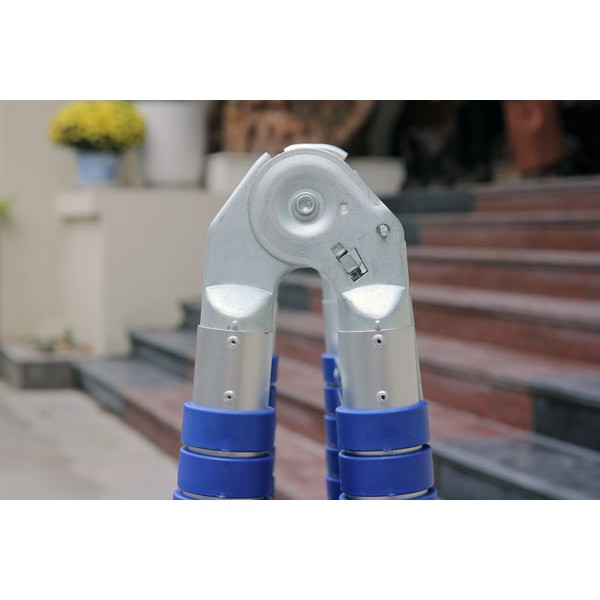 Thang nhôm rút gọn (chữ A) Advindeq ADT707B Blue (cao chữ A 2,1m, chữ I 4,4m) bảo hành 24 tháng