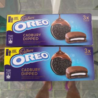 Bánh Oreo Phủ Socola Sữa Nhân Kem Vani 150g (Hộp 3 gói)