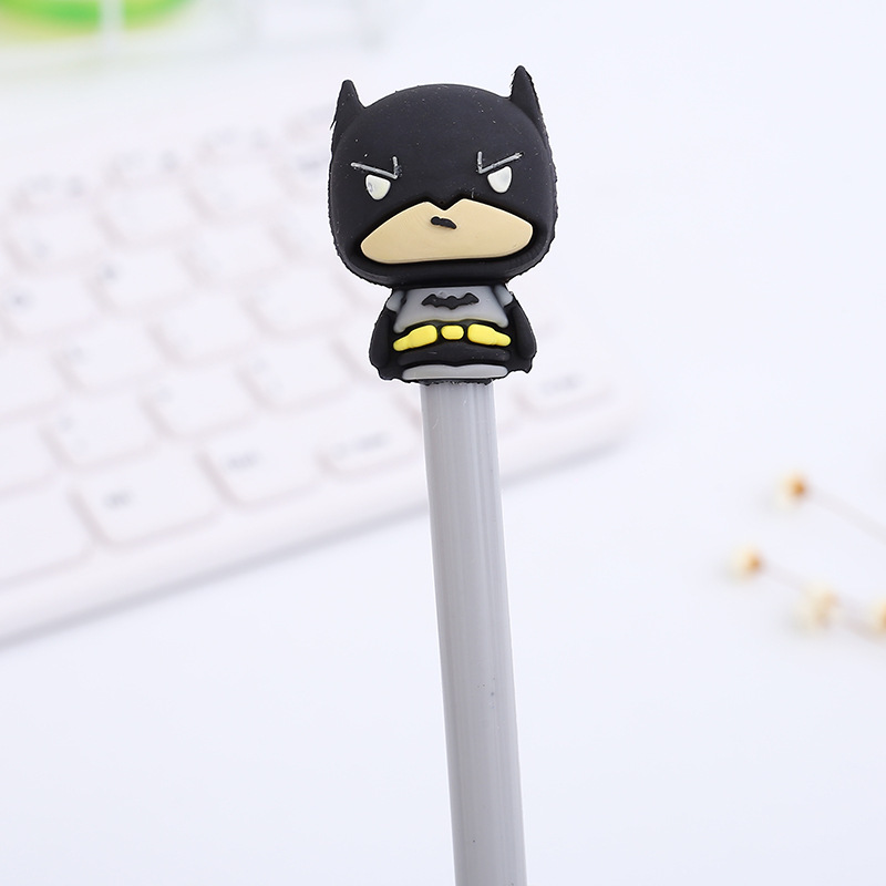 1 bút Gel mực đen hình Batman thiết kế sáng tạo