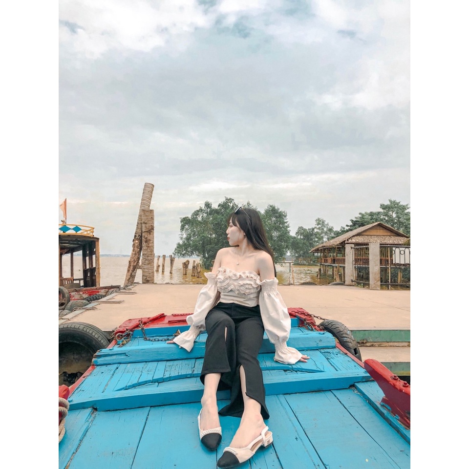 Áo trễ vai tay bồng dáng Hàn