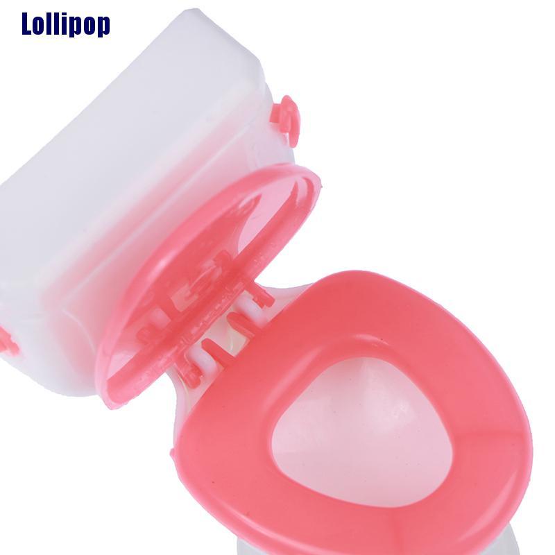 Bồn cầu mini dùng trang trí nhà búp bê