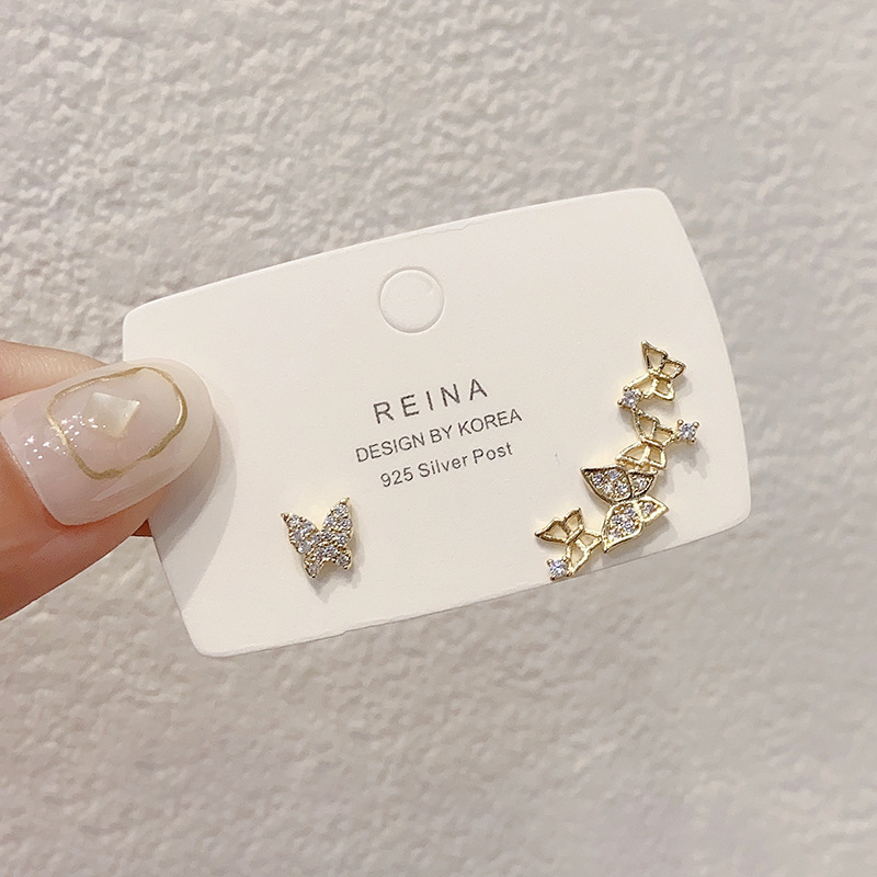 Hoa Tai Dáng Dài Hình Bướm Phối Ngọc Trai Thanh Lịch