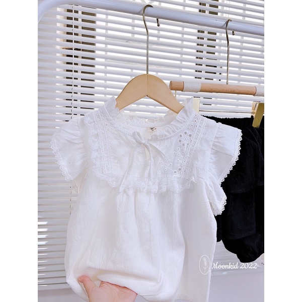Set áo trắng phối ren quần chạy bèo bé gái