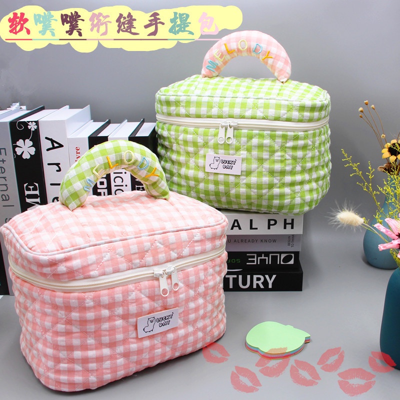 Túi Đựng Mỹ Phẩm Cỡ Lớn Họa Tiết Hoạt Hình Dễ Thương