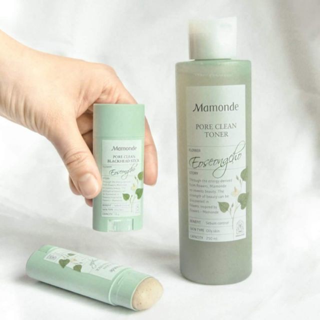 Thanh Lăn Mụn Đầu Đen MAMONDE Pore Clean Blackhead Stick 18g Mamonde