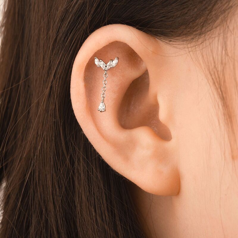 BAMBI EARRING ( giá 1 chiếc)