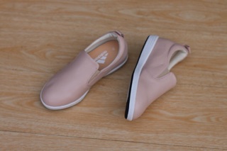 Giày slipon