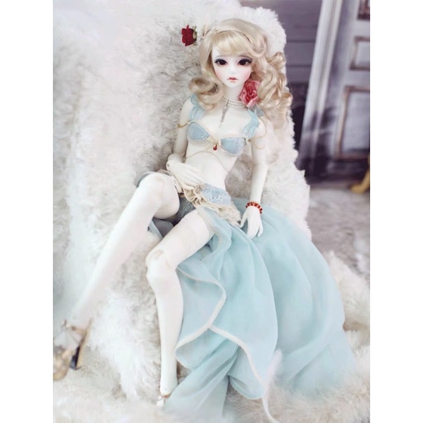 Búp bê BJD tóc xoăn dễ thương