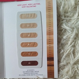 sample/mẫu thử kem nền very valentino