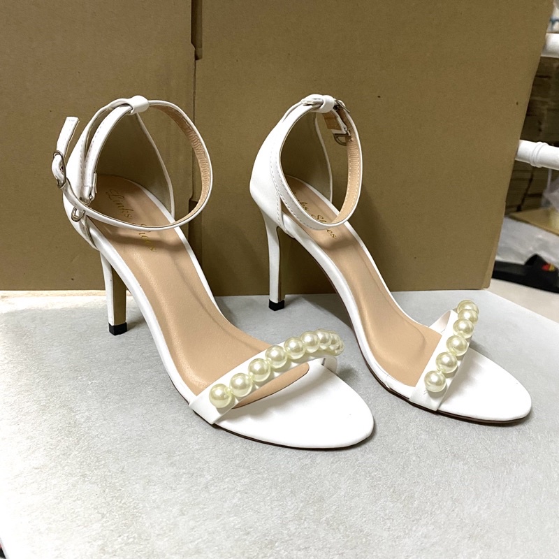 Giày sandal cao gót nữ chất liệu da mờ kiểu dáng quai ngang dây ngọc TT161