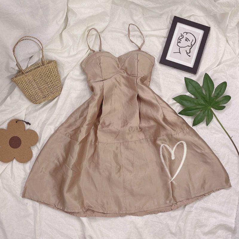 ĐẦM NUDE 2 DÂY CÚP NGỰC CÓ MÚT NGỰC PHỒNG XẾP LY