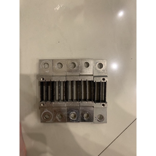 Điện trở shunt 300A/75mA trong mạch đo dòng