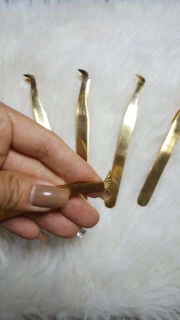 Nhíp gold volume bao chuẩn 8D