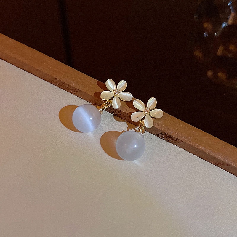 Khuyên tai chuôi bạc 925 hoa đính châu TODOKI T011