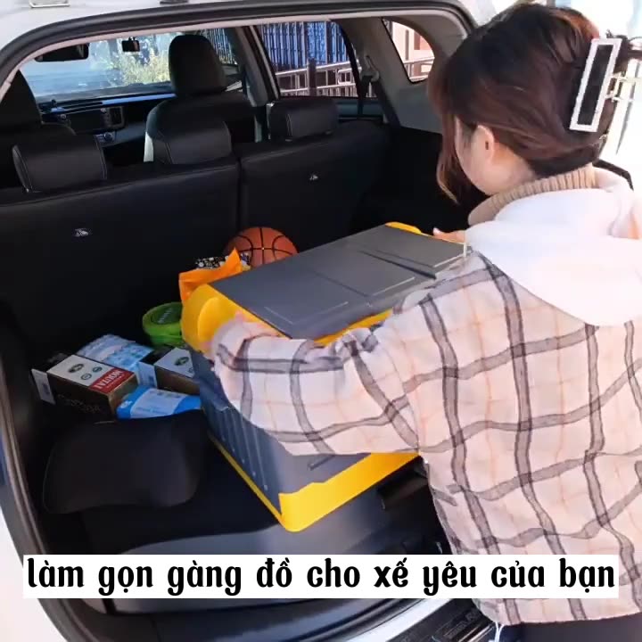 Thùng đựng đồ Ô tô có nắp đậy