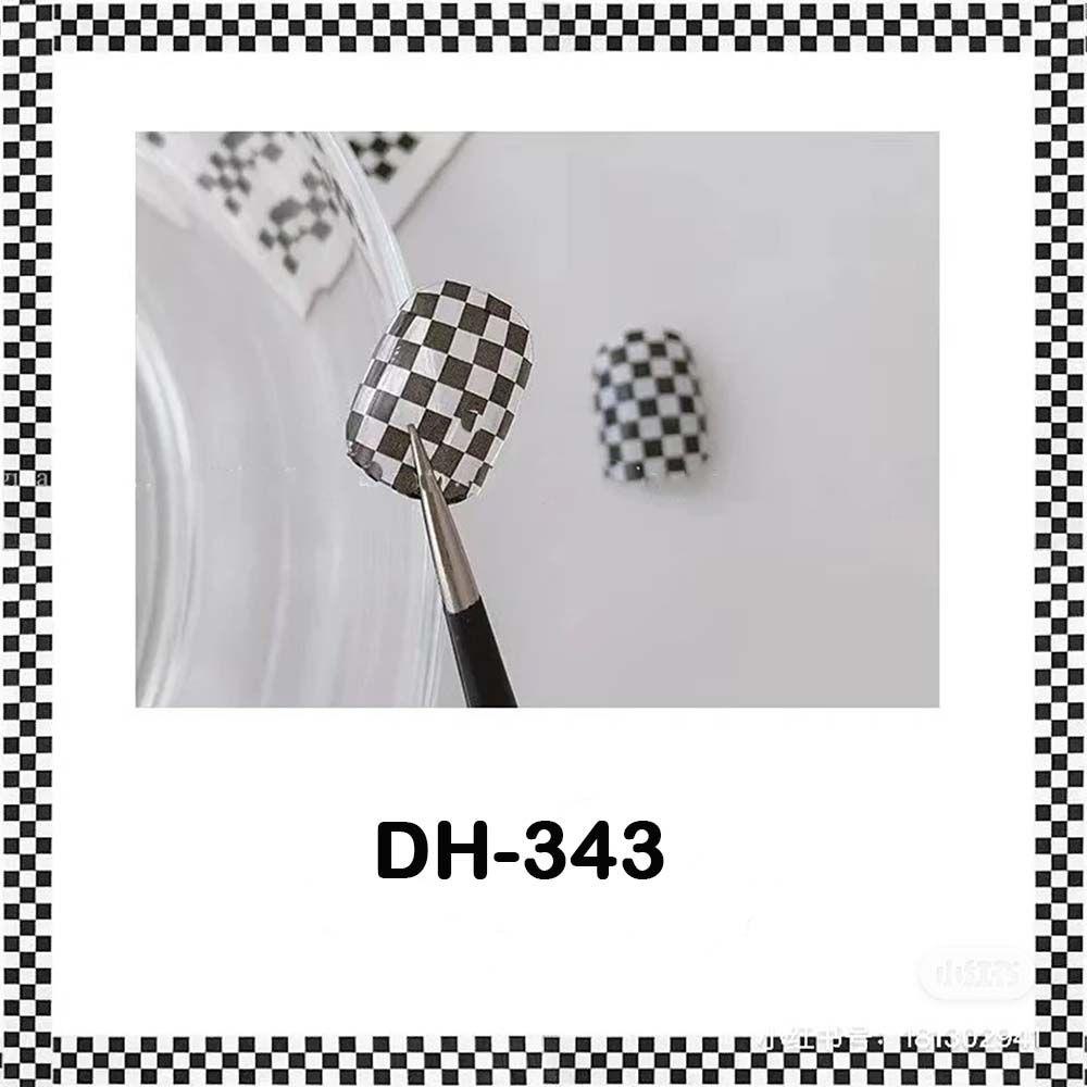 Miếng Dán Trang Trí Móng Tay 3D Tự Dính Họa Tiết Kẻ Ô Trắng Đen Retro