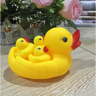 Đồ chơi nhà tắm đàn vịt mẹ con ngộ nghĩnh phát tiếng kêu chip chip cho bé yêu
