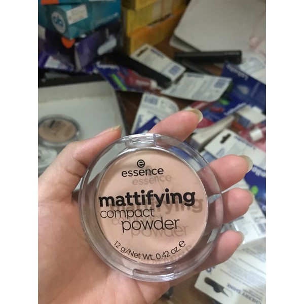 Phấn phủ essence mattifying màu da 50g