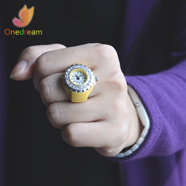 Nhẫn thời trang đính đá nhân tạo kiểu dáng thanh lịch cho nữ | BigBuy360 - bigbuy360.vn