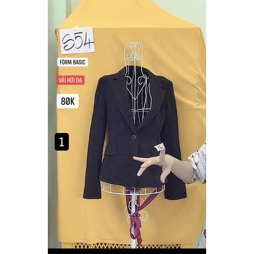 áo khoác đen dạ nhẹ form basic size S-M.S54