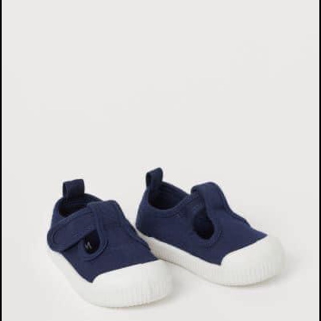 Giày HM kid